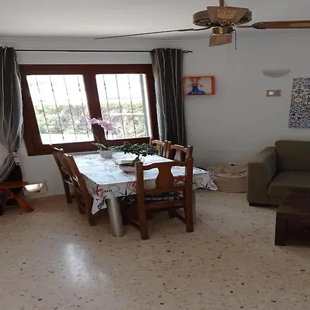 Prázdninový dům Coastal Comfort With Pool, Cleaning Included Denia